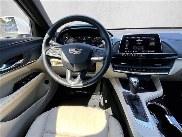 Certified 2023 Cadillac CT4 Luxury RWD image 7