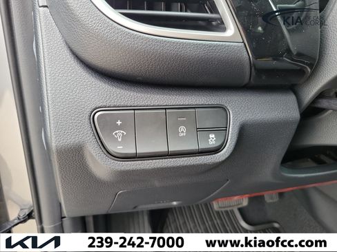 New 2026 Kia Seltos S FWD image 21