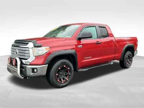 Used 2016 Toyota Tundra SR5 AWD/4WD image 1