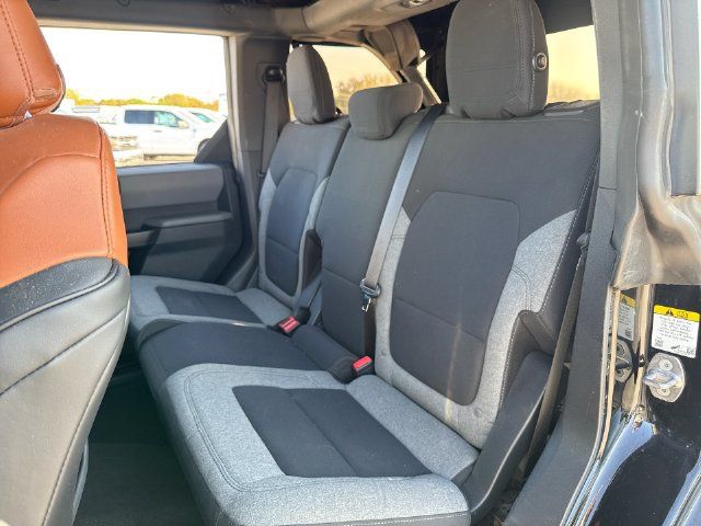 Used 2022 Ford Bronco 4-Door AWD/4WD image 21
