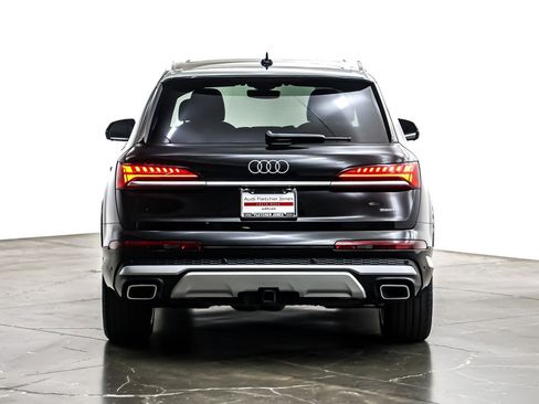 Used 2025 Audi Q7 3.0T Premium Plus w/ Premium Plus Package image 5