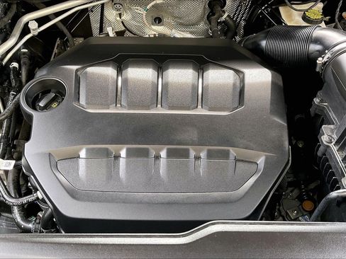 Certified 2024 Volkswagen Atlas Cross Sport SEL Premium R-Line image 32