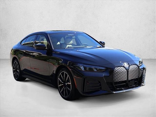 New 2026 BMW i4 xDrive40i w/ M Sport Package AWD/4WD image 6