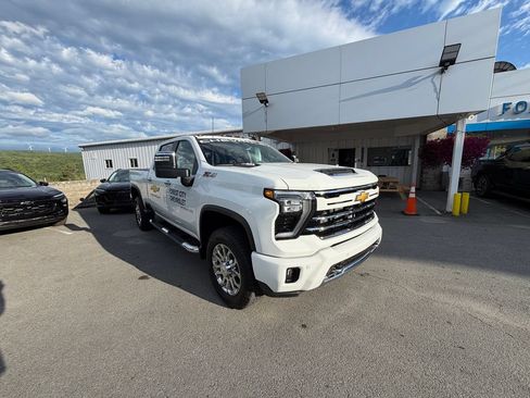 New 2026 Chevrolet Silverado 2500 LT AWD/4WD image 8