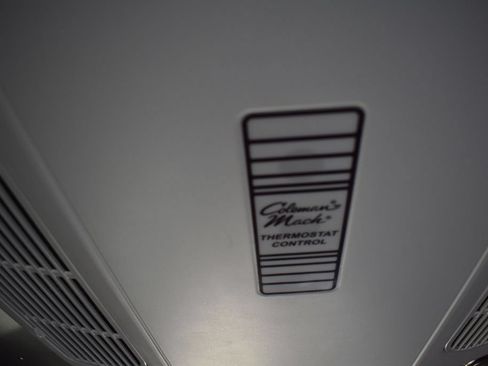 Used 2022 Mercedes-Benz Sprinter 3500 image 47