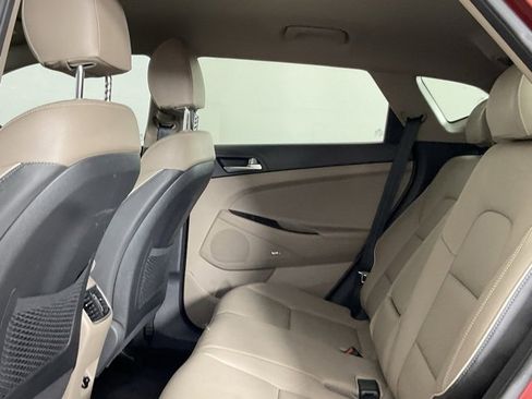 Used 2019 Hyundai Tucson Limited w/ Cargo Package image 11