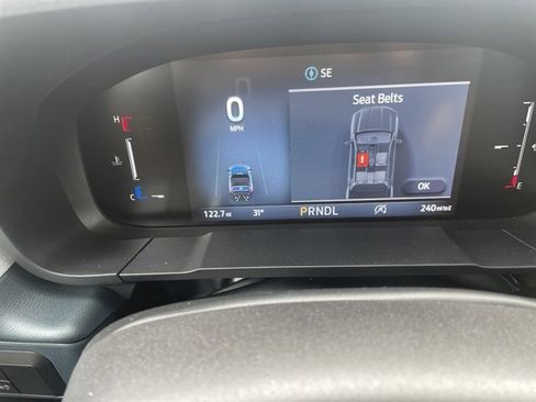 New 2025 Ford Maverick XLT w/ Equipment Group 302A image 31