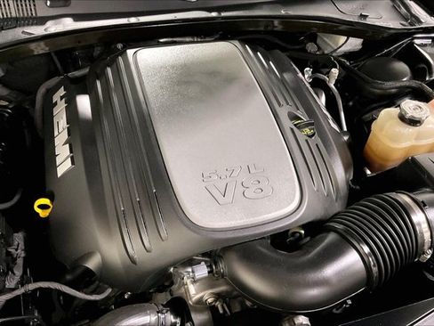 Used 2022 Dodge Charger R/T w/ Plus Group RWD image 31