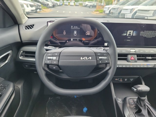 New 2026 Kia K4 FWD image 9