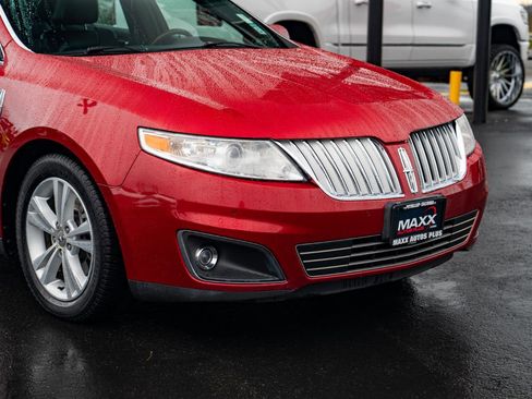 Used 2010 Lincoln MKS image 6