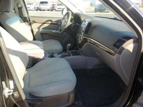 Used 2011 Hyundai Santa Fe GLS image 30