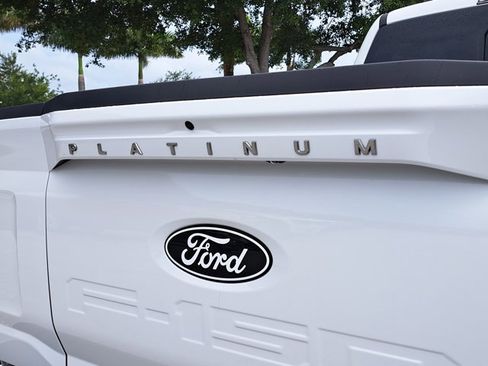 New 2025 Ford F150 Platinum w/ Equipment Group 702A High image 10