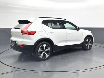 Used 2023 Volvo XC40 B4 Ultimate
