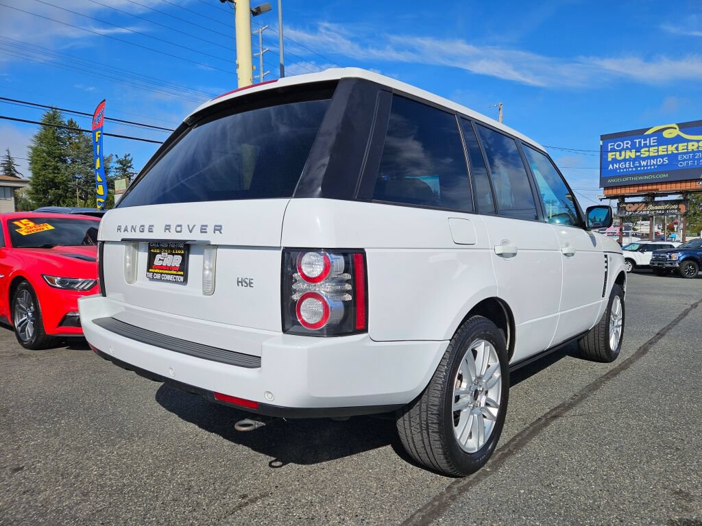 Used 2012 Land Rover Range Rover HSE AWD/4WD image 3
