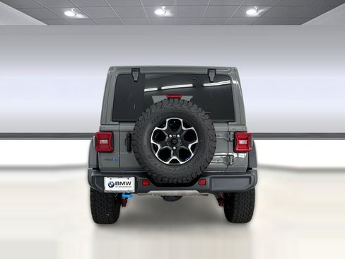 Used 2022 Jeep Wrangler Unlimited Rubicon 4xe AWD/4WD image 9