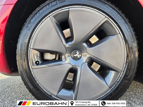 Used 2023 Tesla Model 3 Standard Range RWD image 31