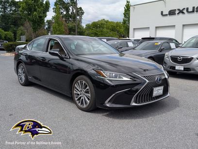 Used 2021 Lexus ES 300h w/ Premium Package