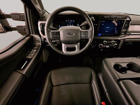 Used 2024 Ford F250 Lariat w/ Sport Appearance Package AWD/4WD image 5