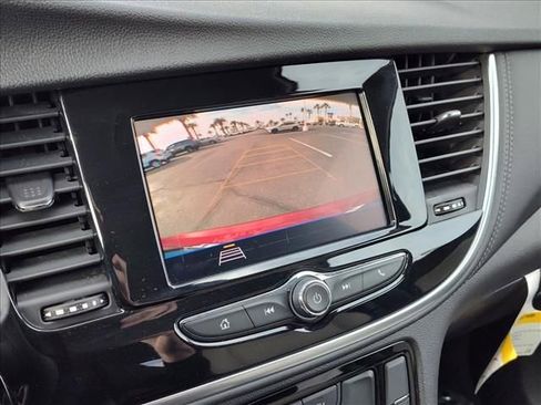 Used 2022 Buick Encore Preferred w/ Safety Package image 19