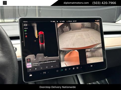 Used 2023 Tesla Model 3 Performance image 32