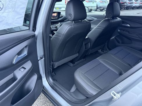 New 2026 Buick Envista Preferred image 9