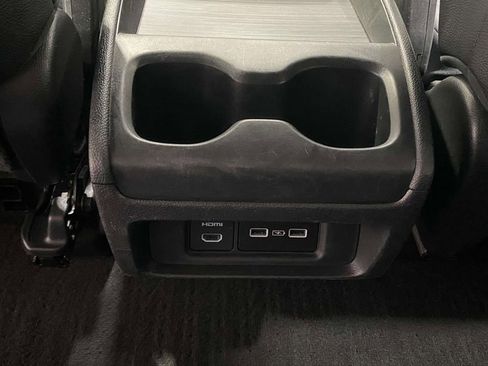 Used 2023 Honda Odyssey Touring image 14