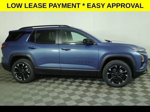 New 2026 Chevrolet Equinox RS FWD image 2