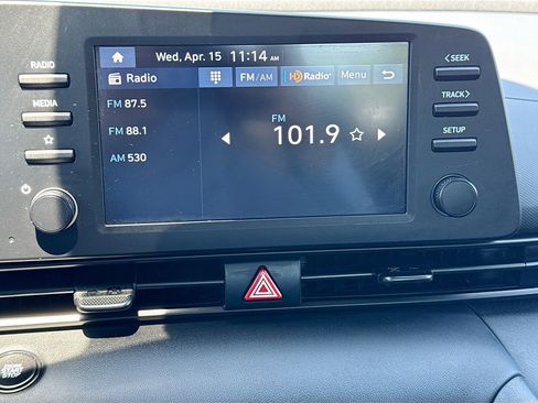 Used 2025 Hyundai Elantra Sport image 29