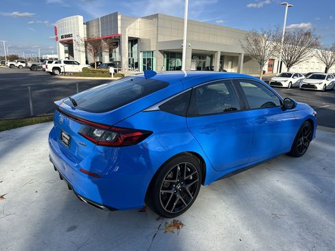 Used 2022 Honda Civic Sport Touring image 10