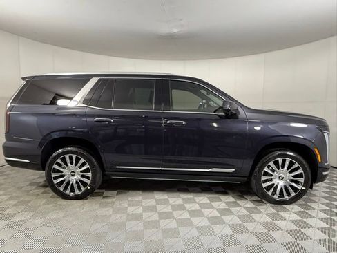 New 2026 Cadillac Escalade Platinum Luxury image 3