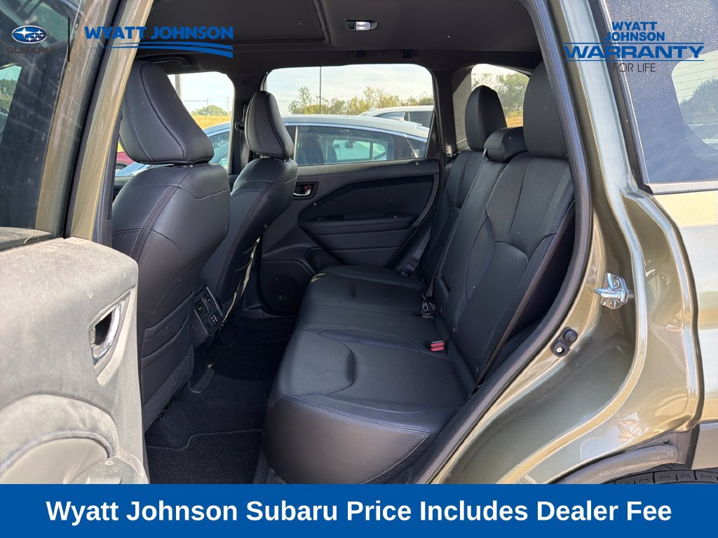 Used 2025 Subaru Forester Limited AWD/4WD image 29