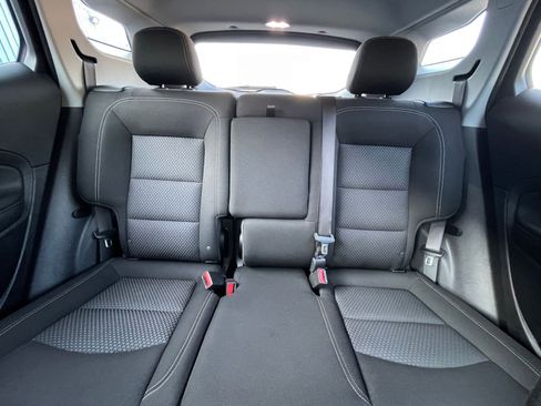 Used 2024 GMC Terrain SLE image 37