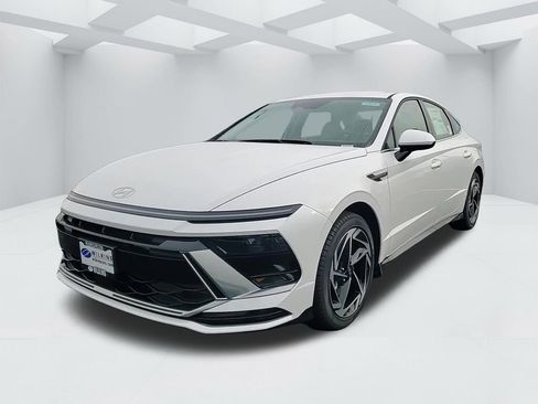 New 2026 Hyundai Sonata SEL FWD image 9
