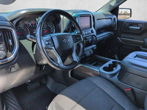 Used 2020 Chevrolet Silverado 1500 LT Trail Boss AWD/4WD image 13