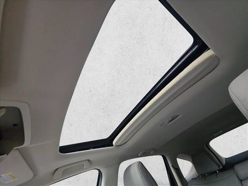 Used 2016 Honda CR-V Touring image 16