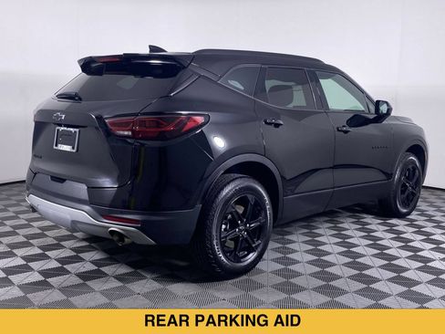 Certified 2024 Chevrolet Blazer LT w/ Convenience Package FWD image 18