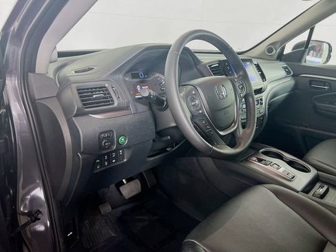 Used 2023 Honda Ridgeline RTL-E image 9