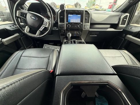 Used 2018 Ford F150 Raptor w/ Equipment Group 802A Luxury AWD/4WD image 17