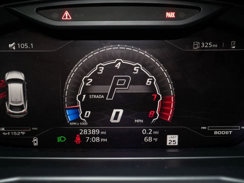 Used 2020 Lamborghini Urus image 21