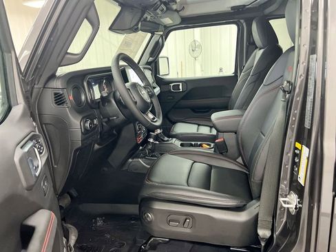 New 2026 Jeep Wrangler Unlimited Rubicon AWD/4WD image 18