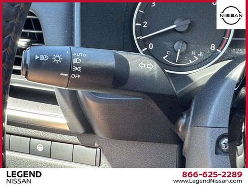 Used 2023 Nissan Rogue SV w/ SV Premium B Package AWD/4WD image 19