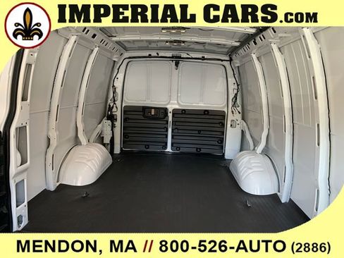 New 2025 Chevrolet Express 2500 Extended image 25