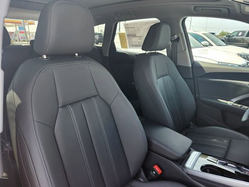 New 2025 Audi Q5 Premium Plus image 21