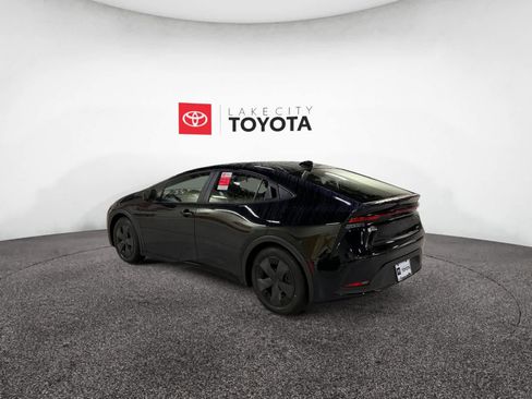 New 2026 Toyota Prius LE FWD image 4