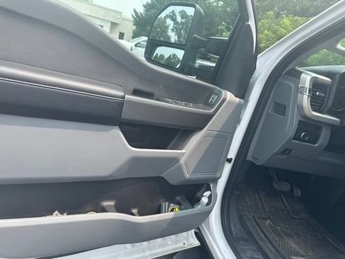 Certified 2025 Ford F350 XL w/ STX Appearance Package AWD/4WD image 8