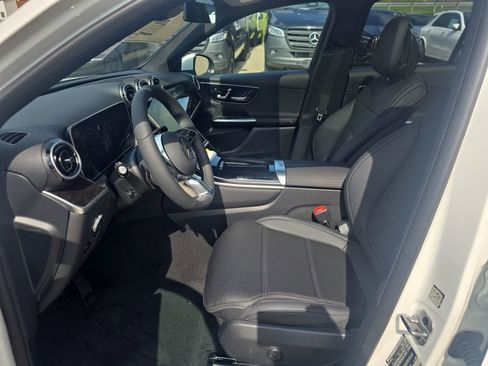 New 2026 Mercedes-Benz GLC 300 4MATIC image 9