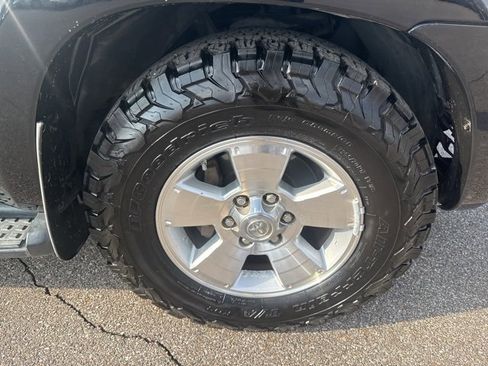 Used 2008 Toyota 4Runner SR5 image 21