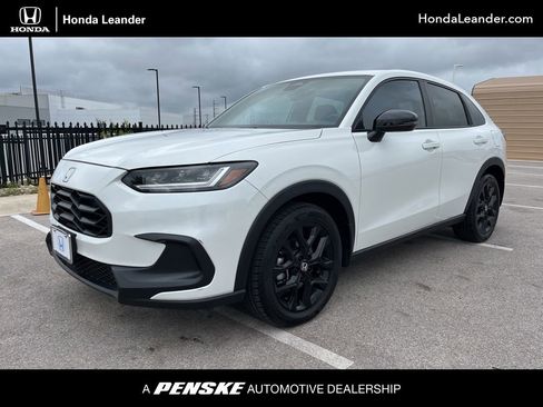 Certified 2024 Honda HR-V Sport image 1