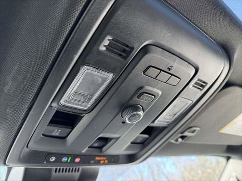 Used 2023 Chevrolet Tahoe Z71 image 28