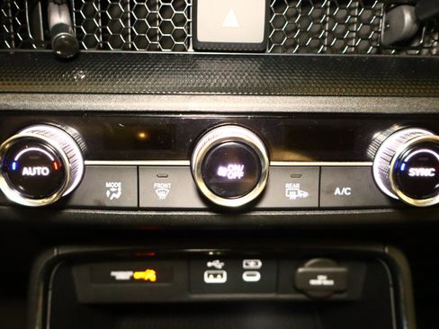 Used 2023 Honda CR-V EX image 23